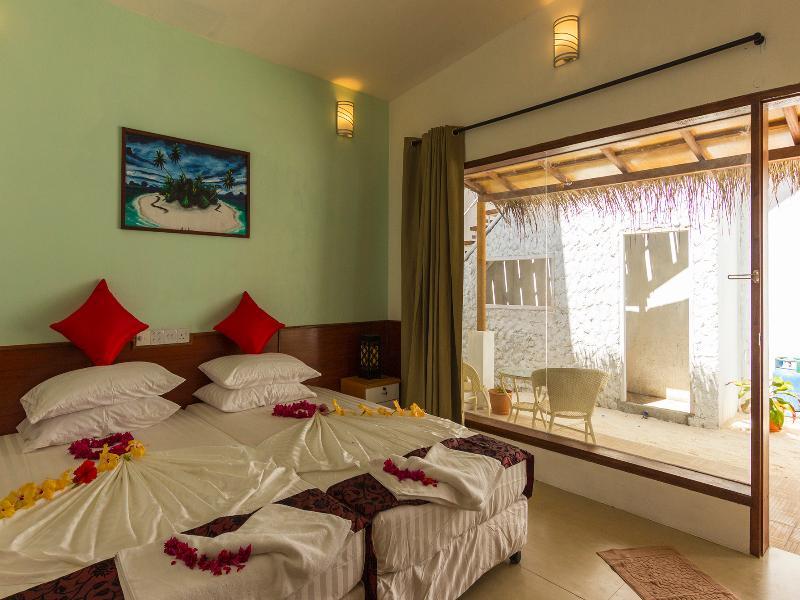 Liberty Guest House Maldives Mahibadhoo Exterior foto
